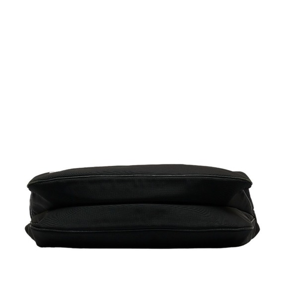 Gucci Canvas Web Shoulder Bag Canvas Shoulder Bag 146243 in Good condition - Picture 4 of 10